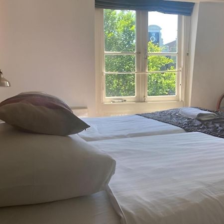 Hostel The Veteran Άμστερνταμ Εξωτερικό φωτογραφία