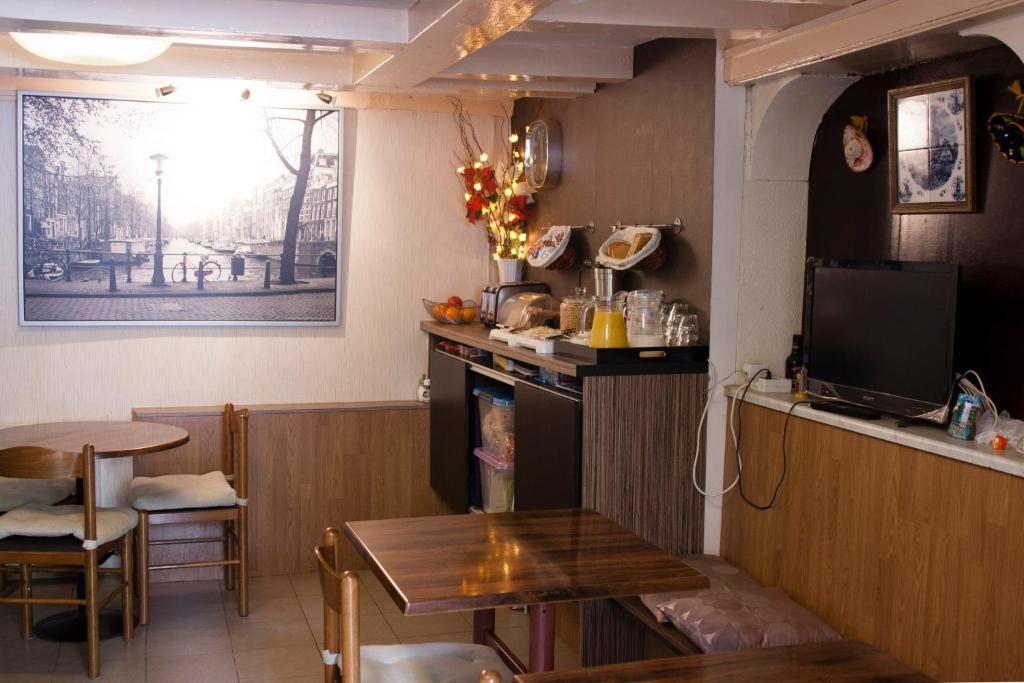 Hostel The Veteran Άμστερνταμ Εξωτερικό φωτογραφία